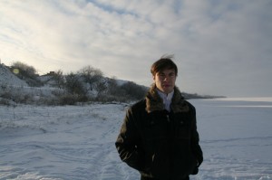 Зелебоба на фоне замерзшего Азовского моря